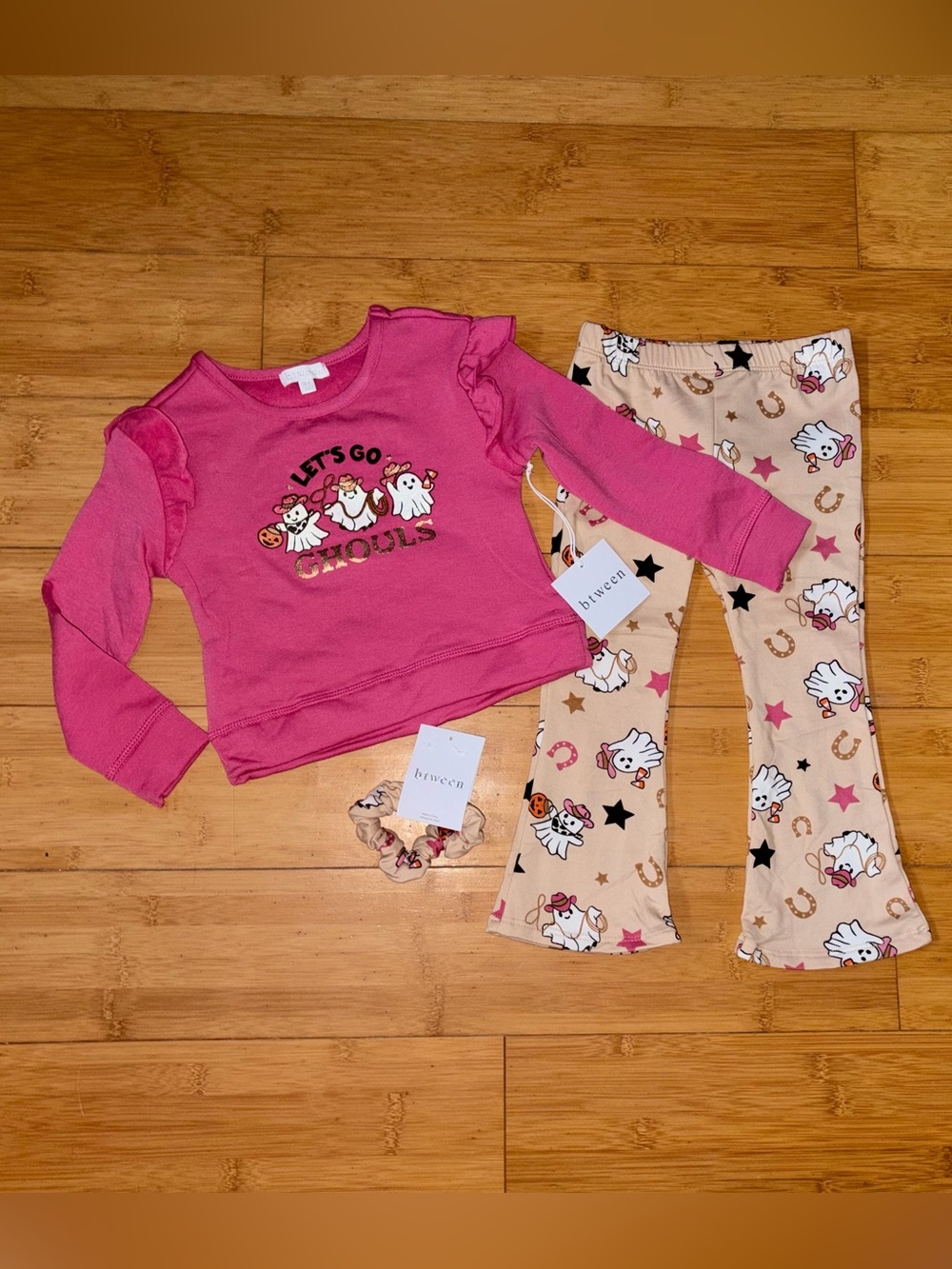NWT Girl’s Size 5 Halloween Outfit - Crewneck Top & Flare Pants Leggings Set